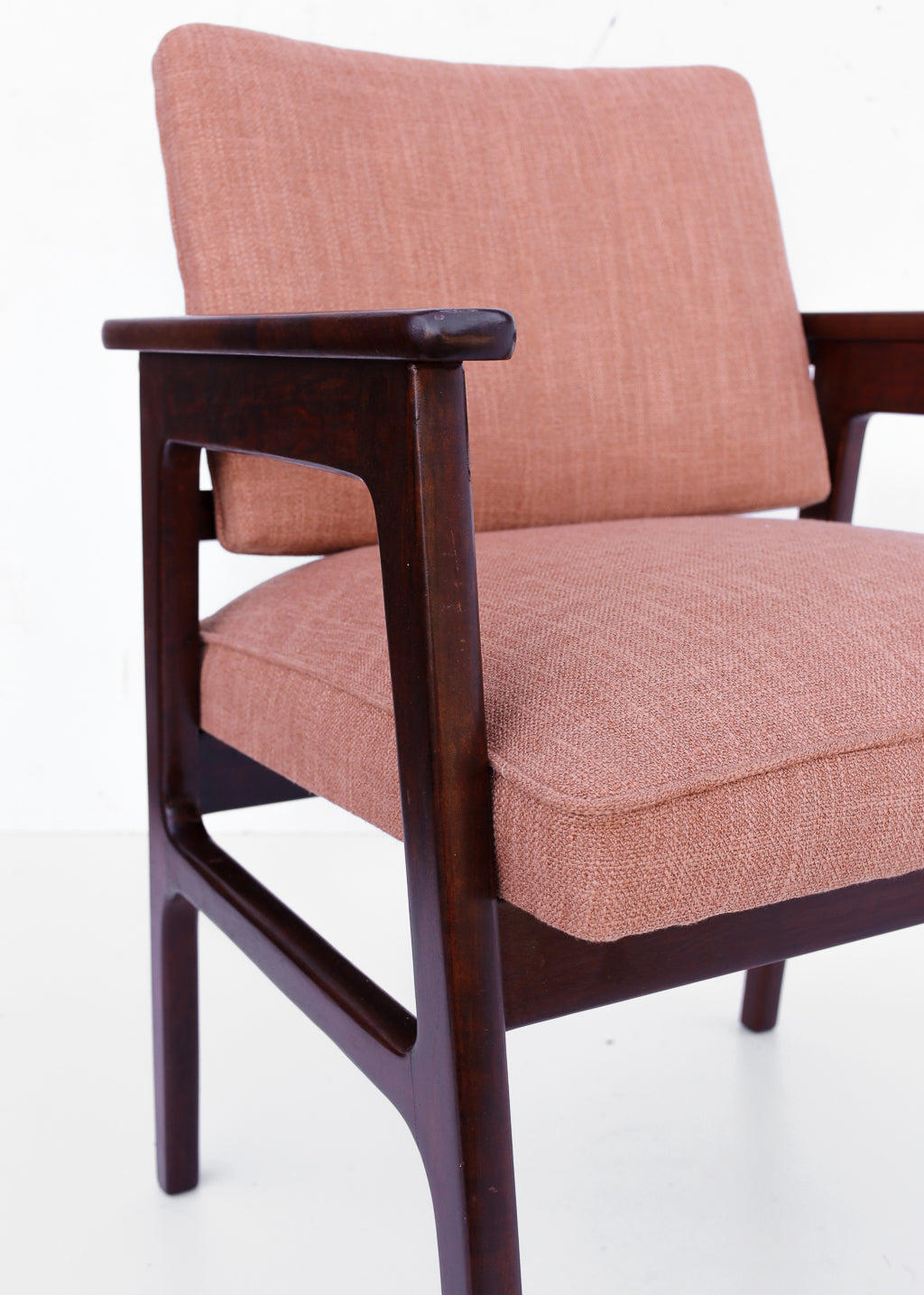 EE Meyer for Binnehuis Waiting Chair