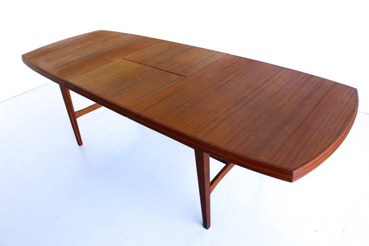 Extendable 1960's Dining Table