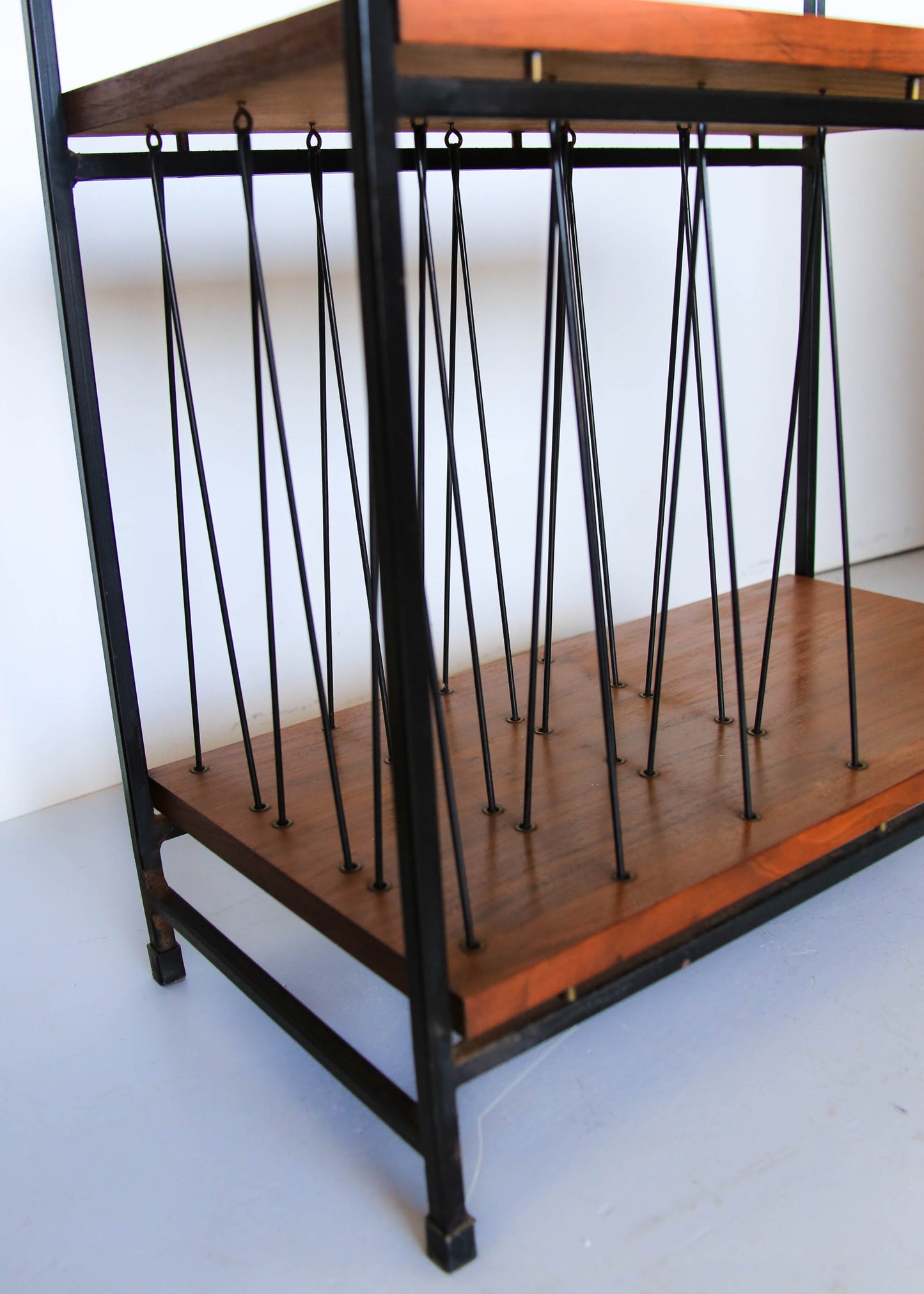 Vintage Modern Hi-Fi Stand