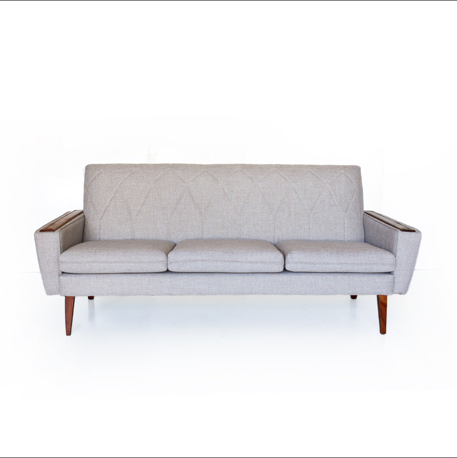 Airflex Sofa with Three Seats