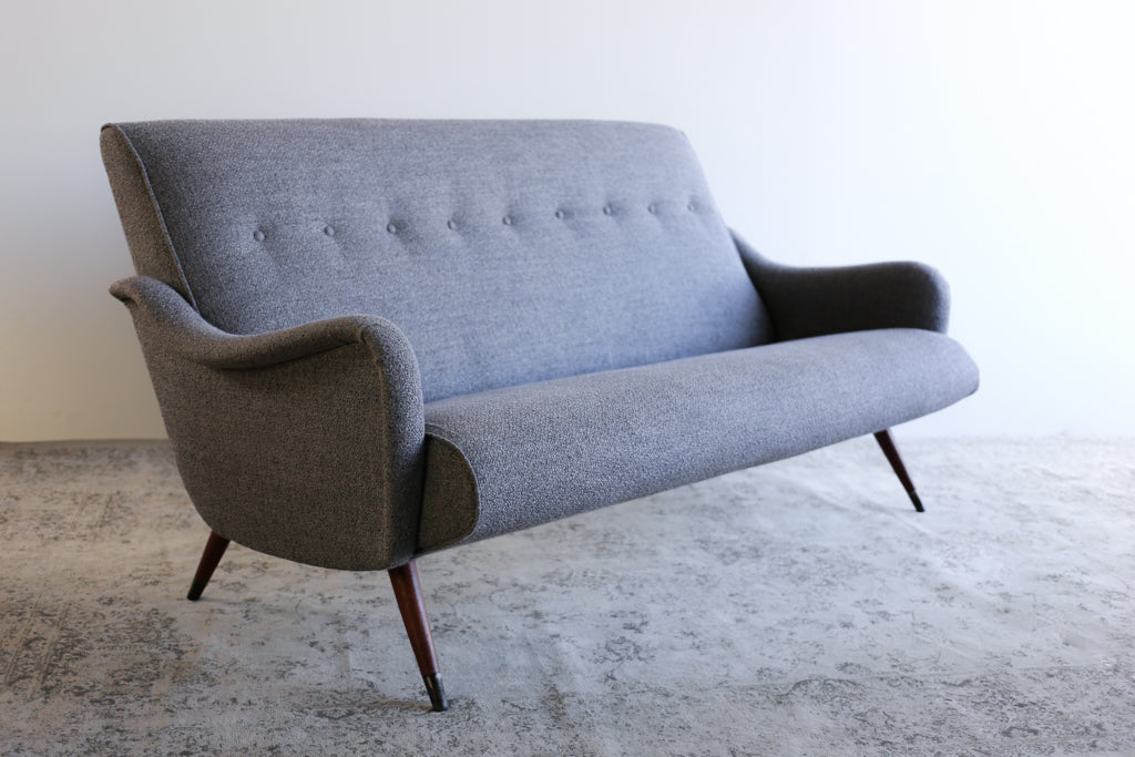Curved Retro Sofa - 3-seater