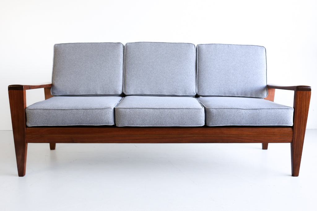 Kiaat Sofa by John Tabraham for Kallenbach – Huisraad Modern