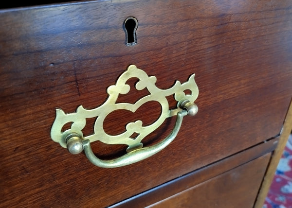 Vintage Georgian Design Desk with Six Drawers