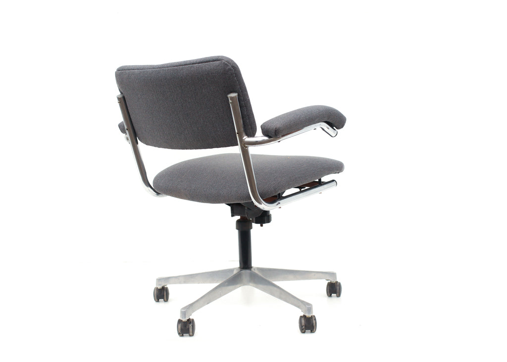 Industrial Style Swivel Chair