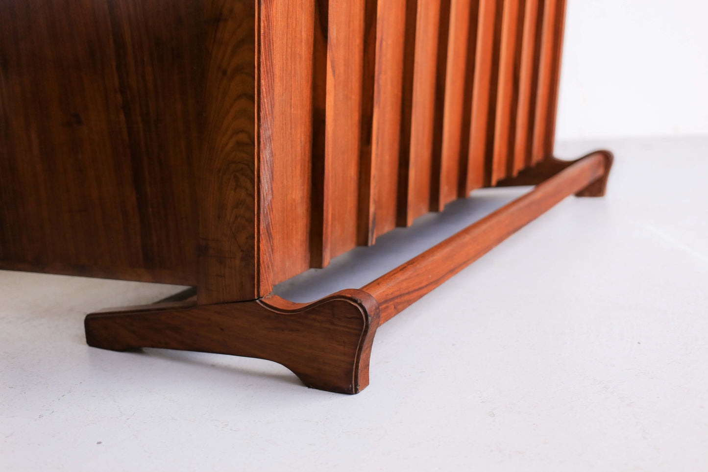 Small Retro Kiaat Desk