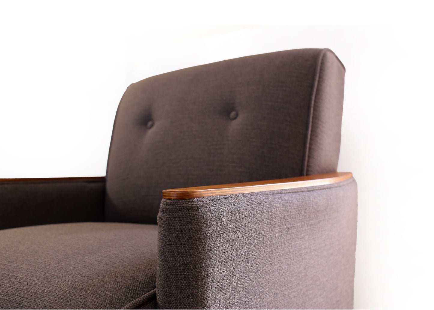 The Huisraad Modern Ladidah Armchair