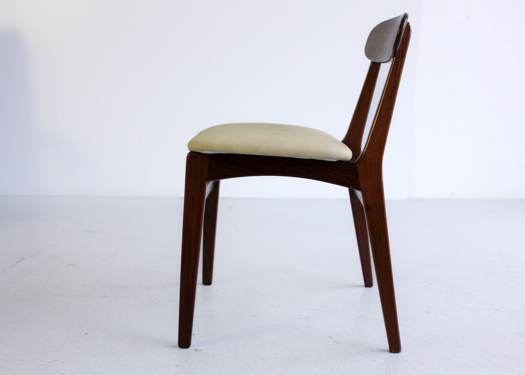 Four Rare DS Vorster Dining Chairs