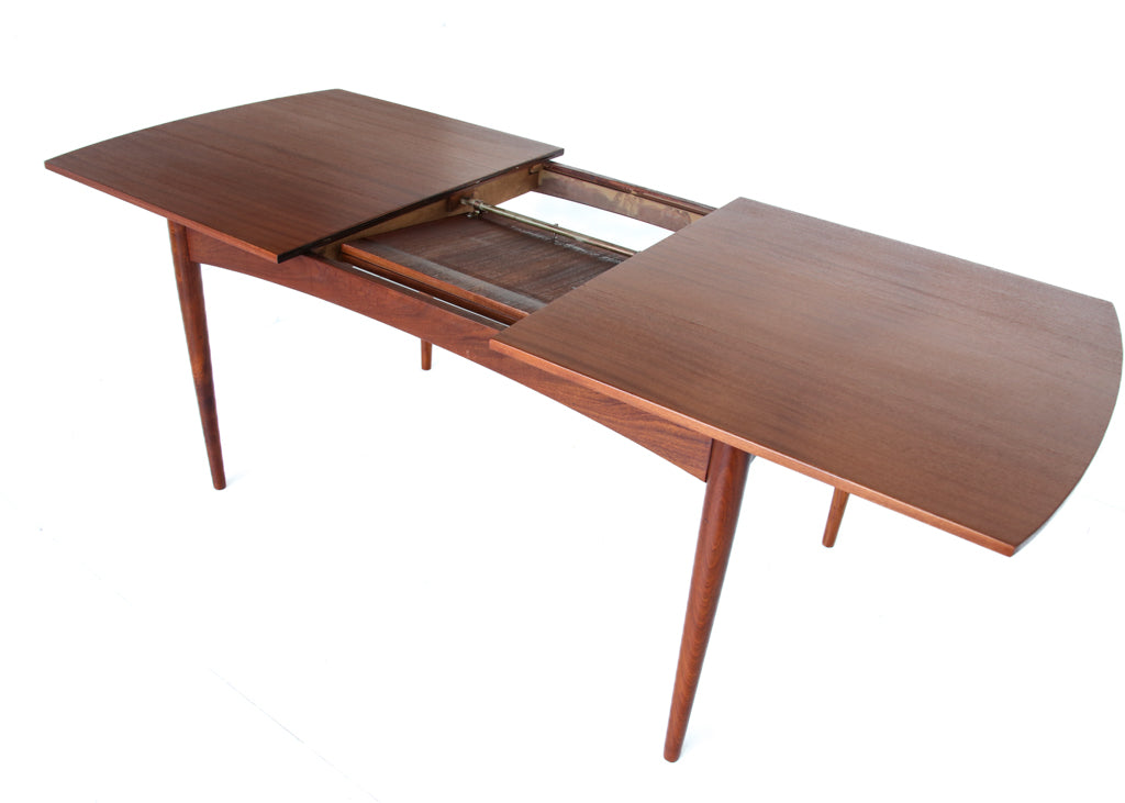Six to Eigt-seather Frystark Dining Table, 1960s