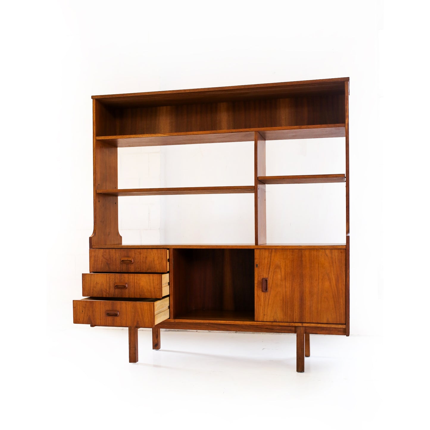 Mid-century Highboard