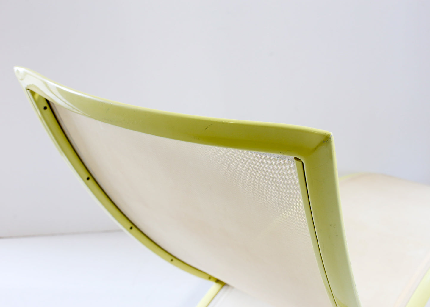 Modern Fish Chaise Longue