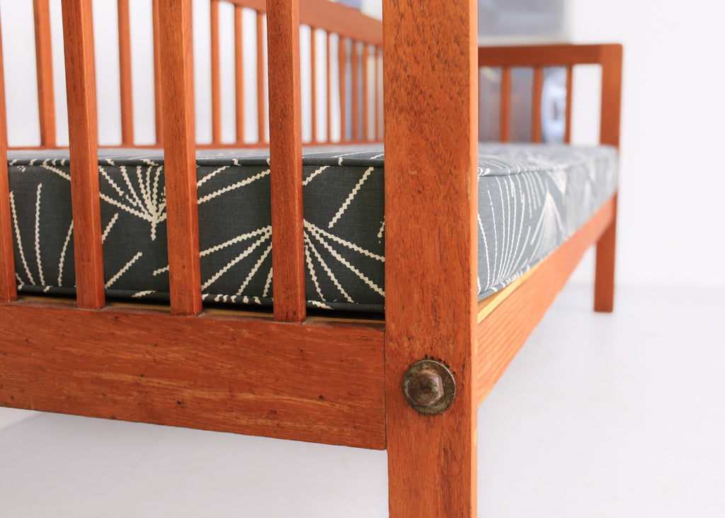 Vintage Daybed with Skinny LaMinx Mattress