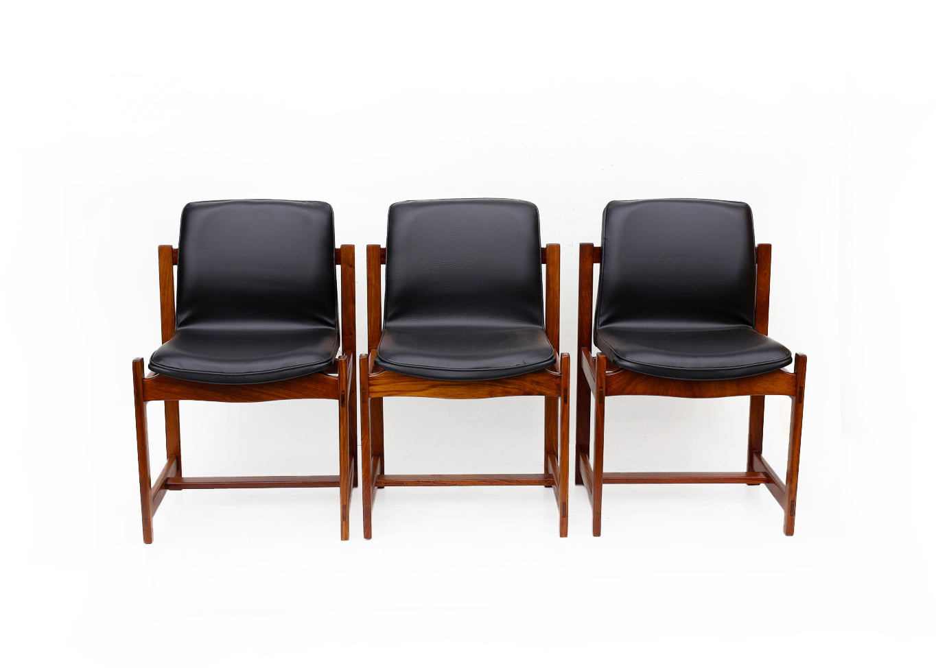 Scandinavian Modern set of Eight Dining Chairs