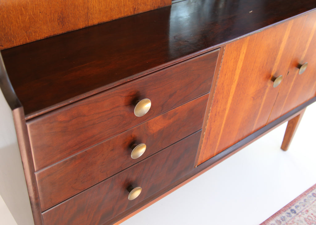 Solid Wood Mid-century Cabinet – Huisraad Modern