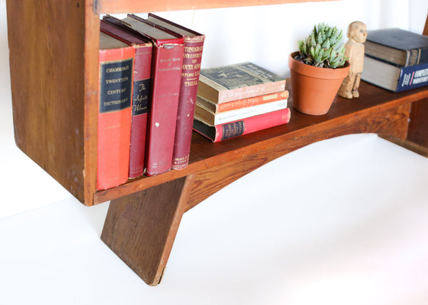 Vintage Oregon Shelf
