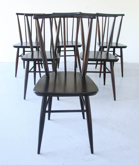 Six Quaker Dining Chairs