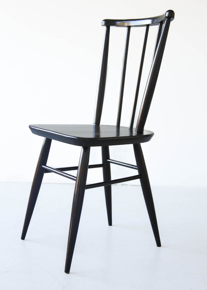 Six Quaker Dining Chairs