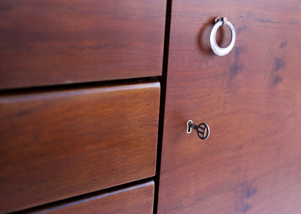 Solid Wood Binnehuis Sideboard