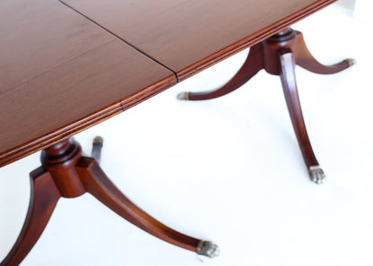 Extendable Oval Dining Table