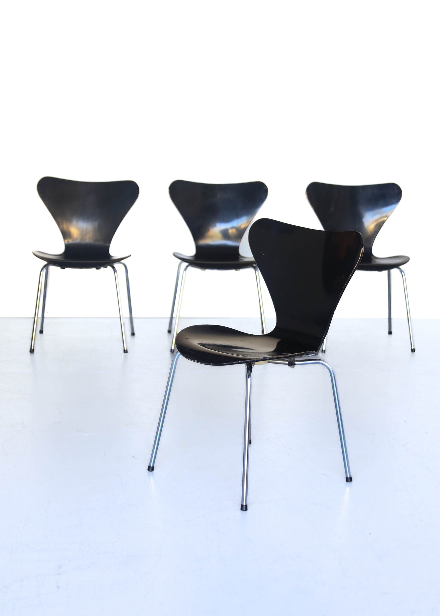 A Set of Four Series 7 Chairs by Arne Jacobson for Fritz Hansen