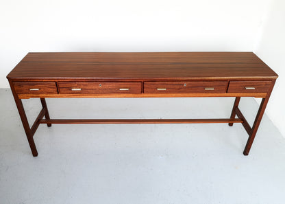 Server by John Tabraham for Kallenbach's