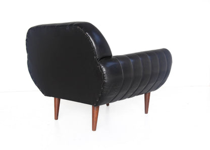A Pair of Vintage Airflex Lounge Chairs