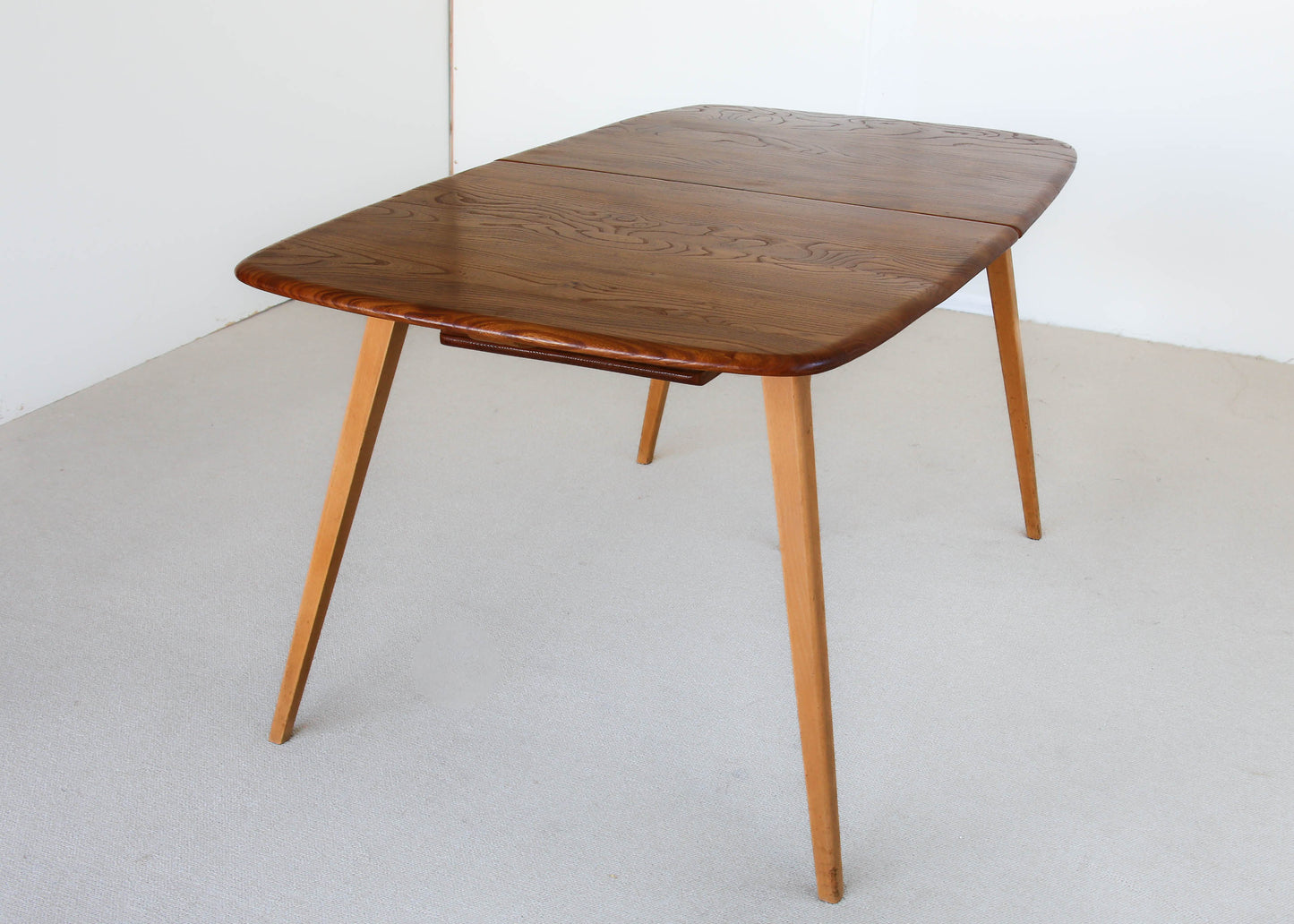 Grand Windsor Dining Table by Lucian Ercolani for Ercol