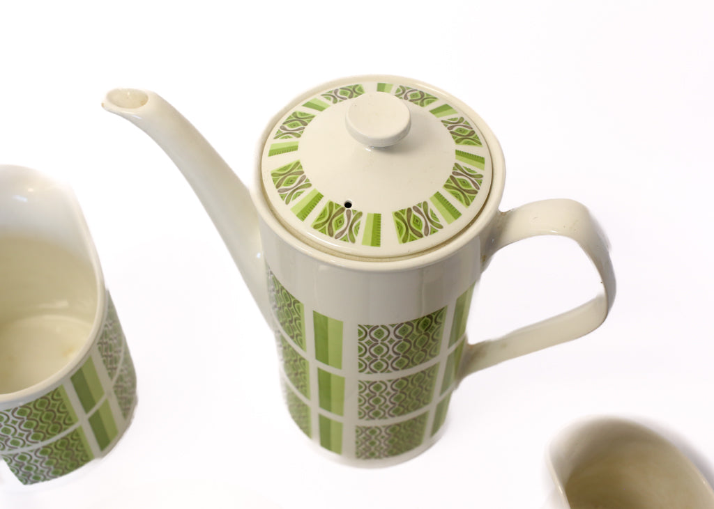 Six Vintage Johnson Brothers Ironstone Pieces