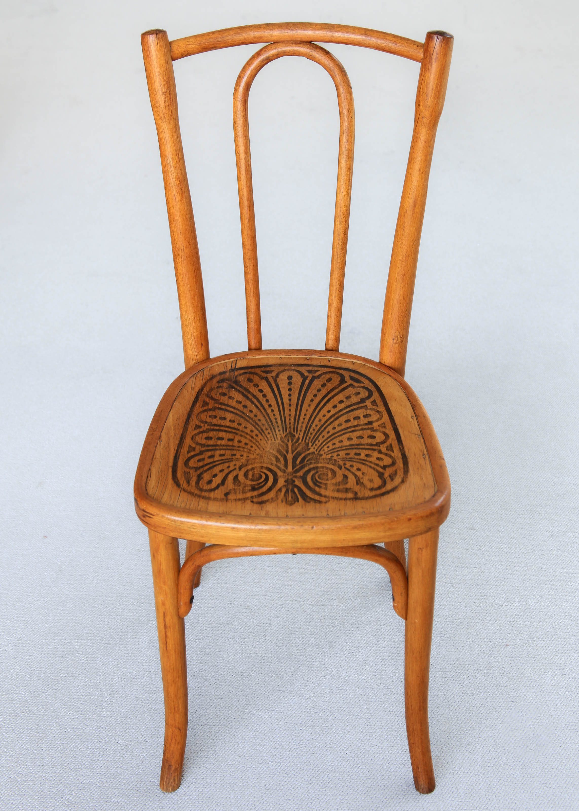 Bentwood chair ② Three pairs of Vintage Bentwood Café Chairs – Huisraad Modern