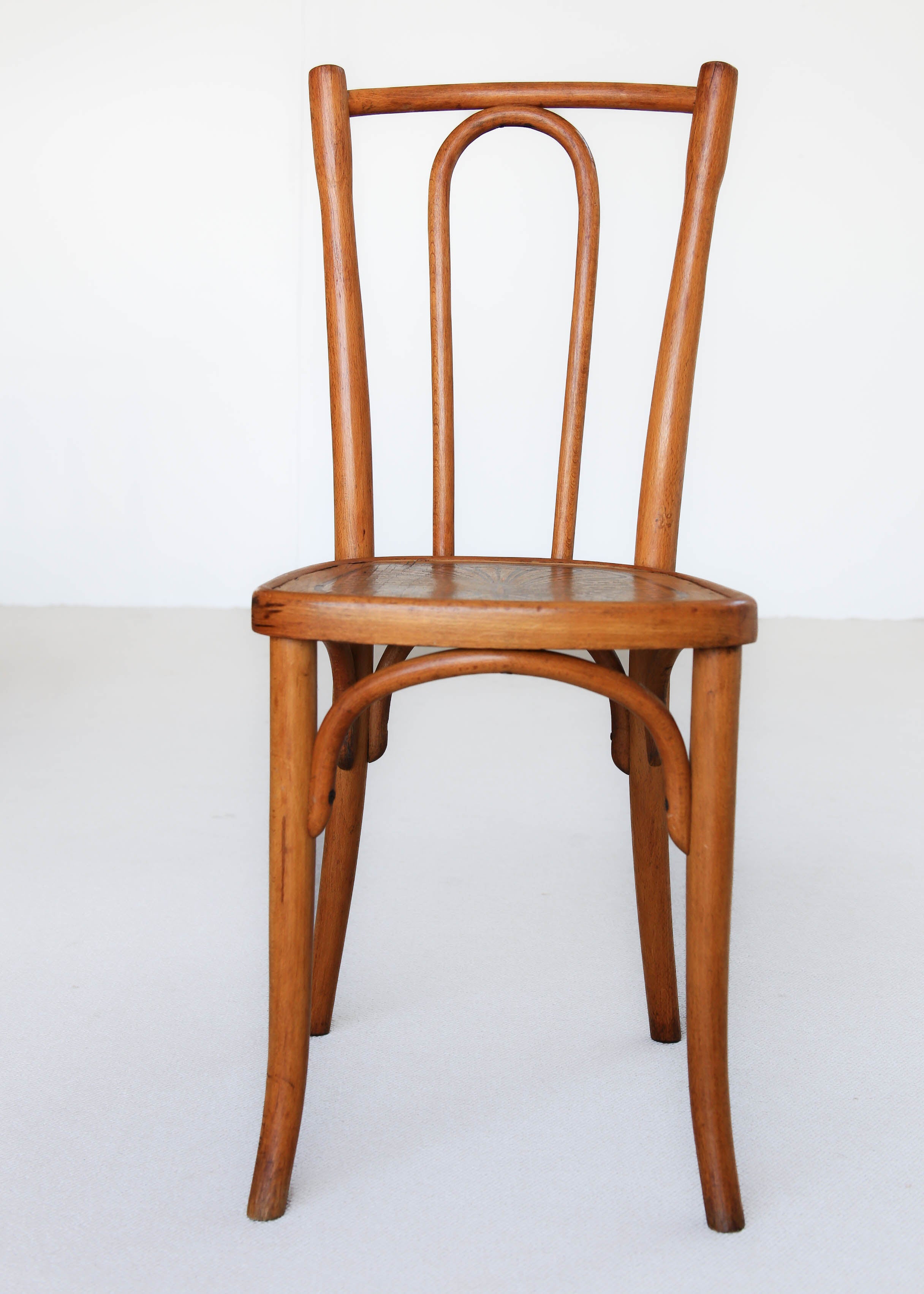 Single Antique Bentwood Café Chair – Huisraad Modern