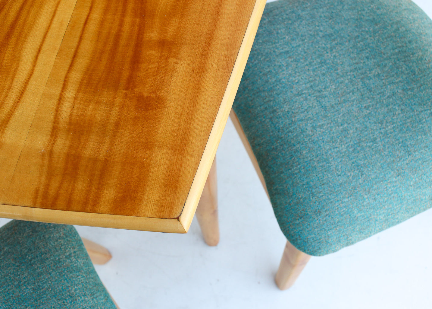 Mid-century Truline Dining Table and Six Chairs