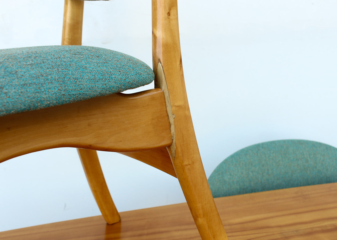 Mid-century Truline Dining Table and Six Chairs