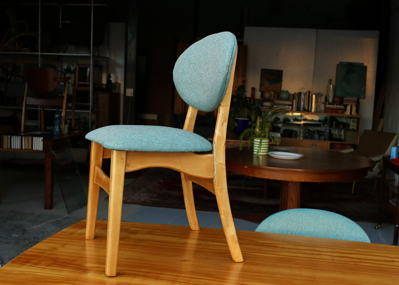 Mid-century Truline Dining Table and Six Chairs