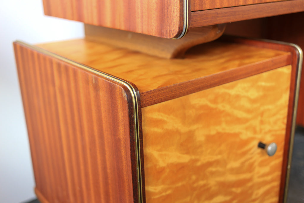 Retro Dressing Table in Satin Birch