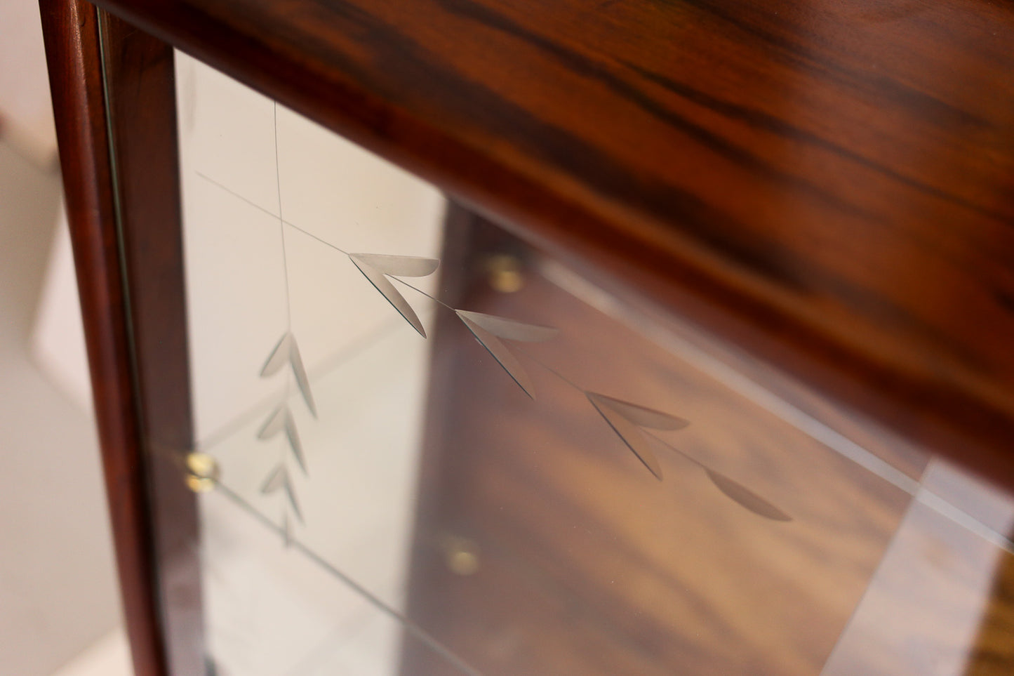 Solid Wood Mid-century Display Cabinet