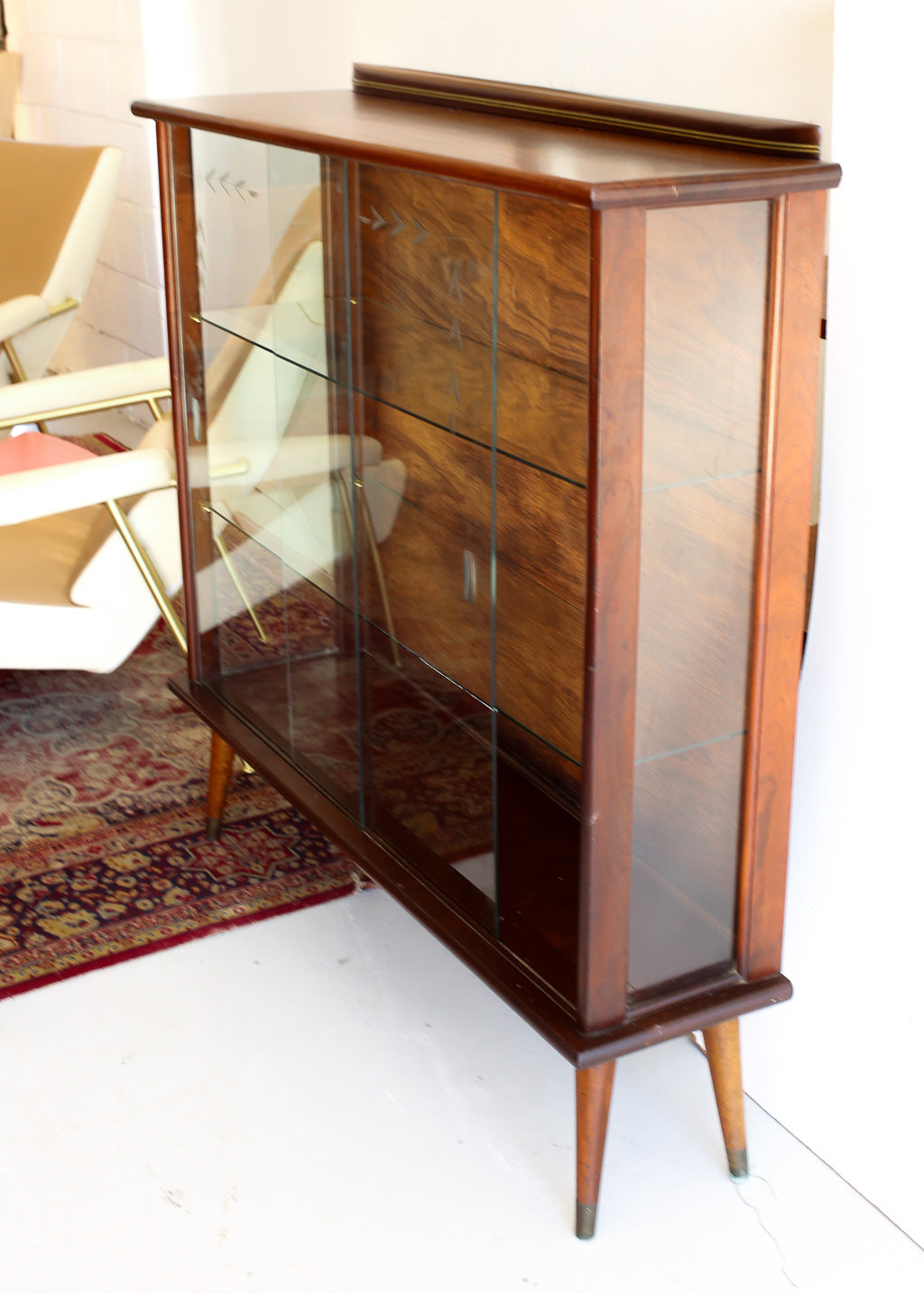 Solid Wood Mid-century Display Cabinet