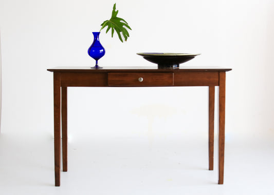 Contemporary Modernist Side Server