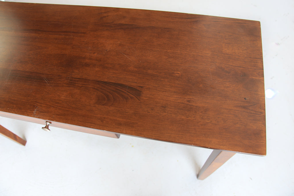 Contemporary Modernist Side Server