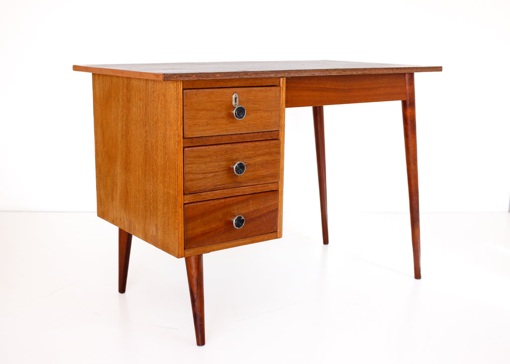 Small Frystark Desk