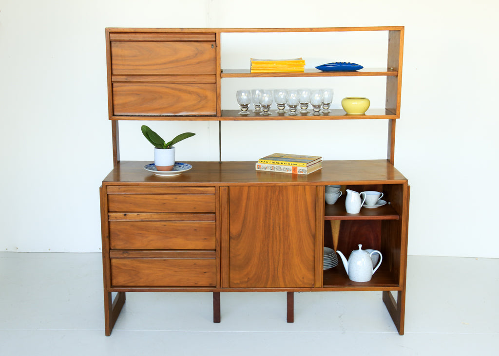Greaves & Thomas Highboard