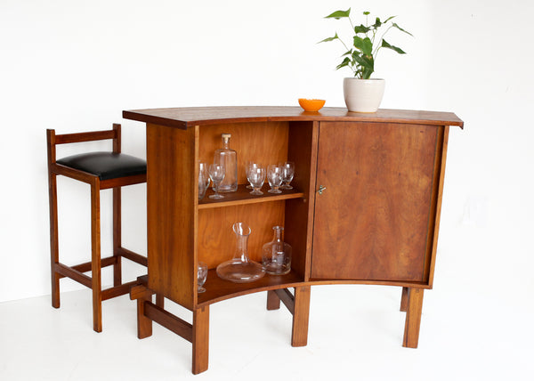 Mid-century Bar Counter with Three Chairs