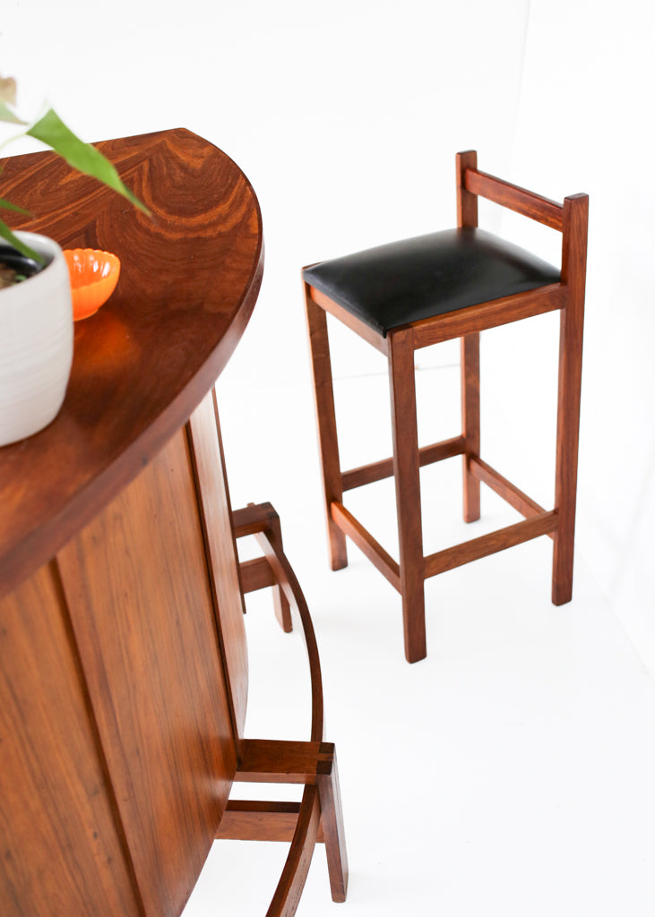 Mid-century Bar Counter with Three Chairs