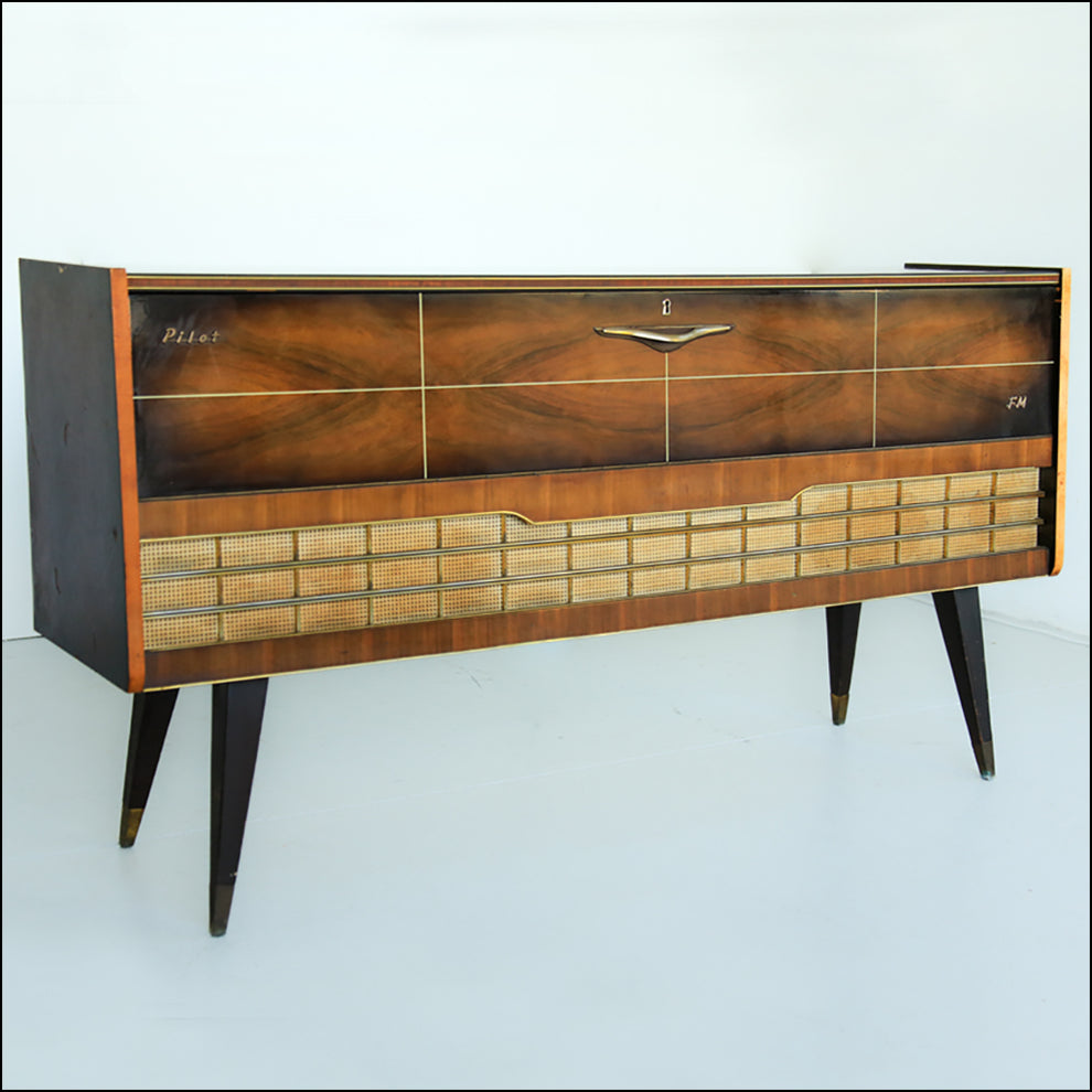 Pilot Radiogram – Huisraad Modern