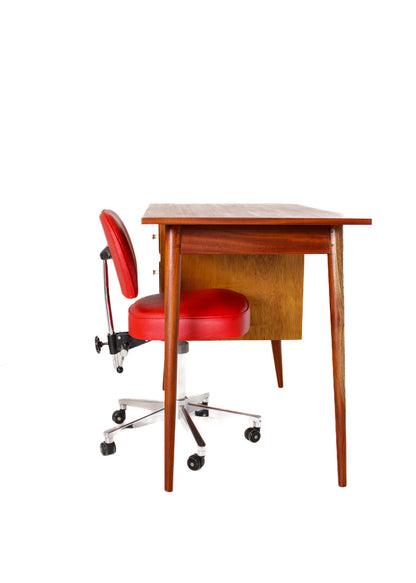 Frystark Desk
