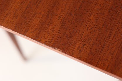 Frystark Desk