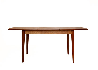Extendable Frystark Dining Table