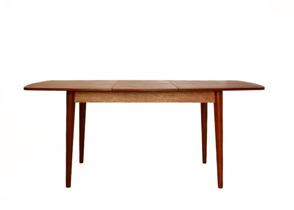 Extendable Frystark Dining Table