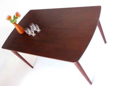 Six-seater Frystark Dining Table