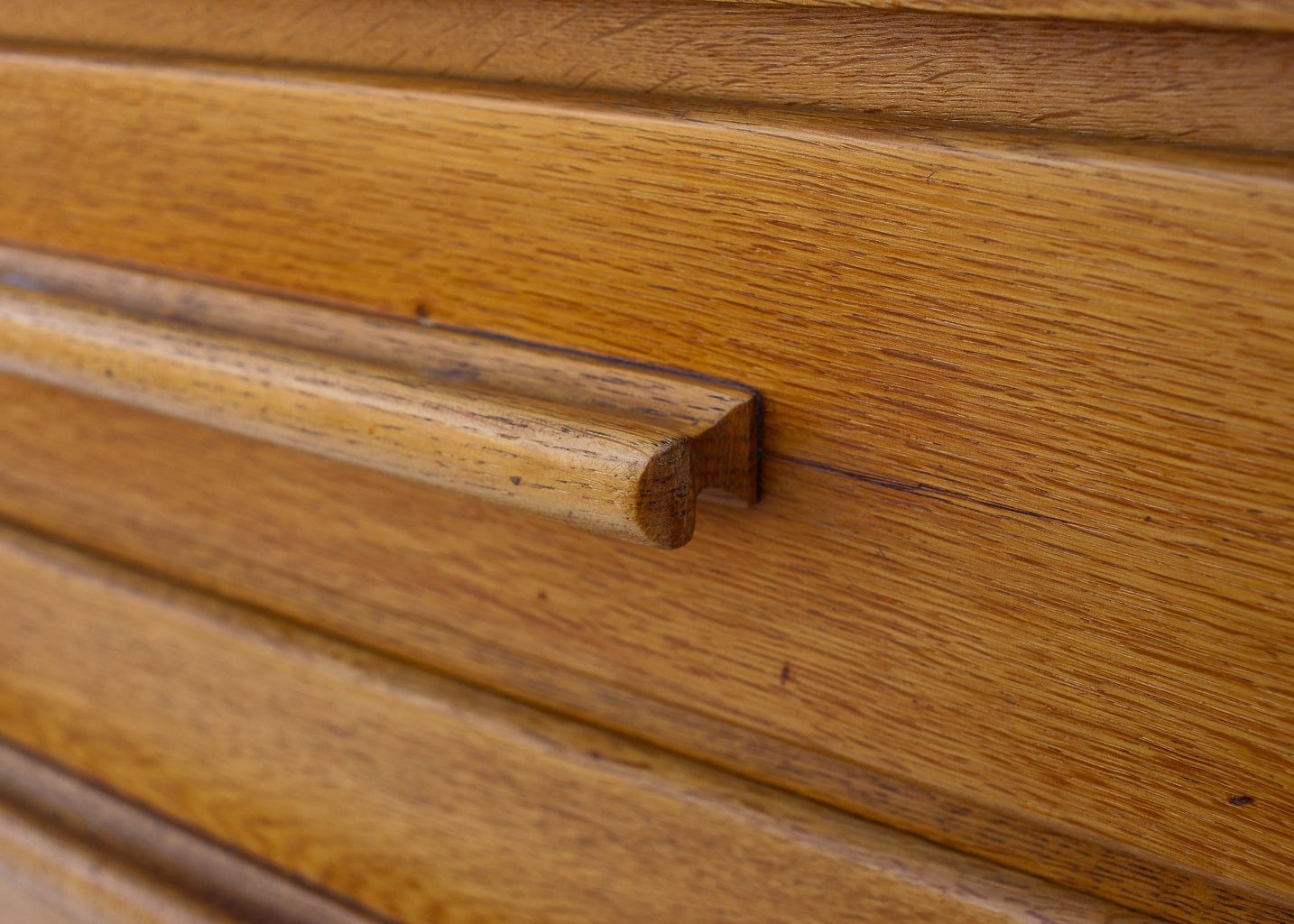 Solid Oak Vintage Chest of Drawers