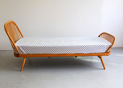 Ercol Windsor Divan Bed, Model 358