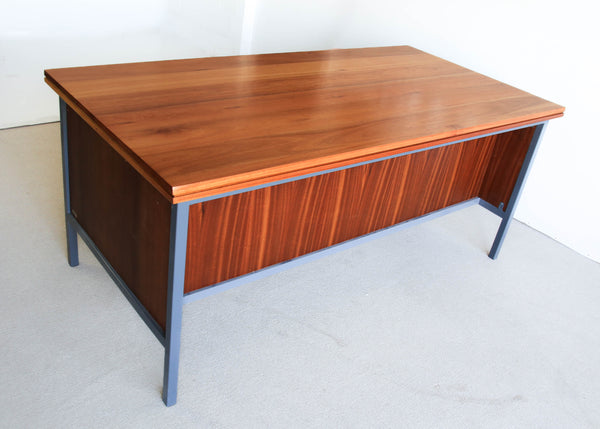 Large Saligna Office Desk